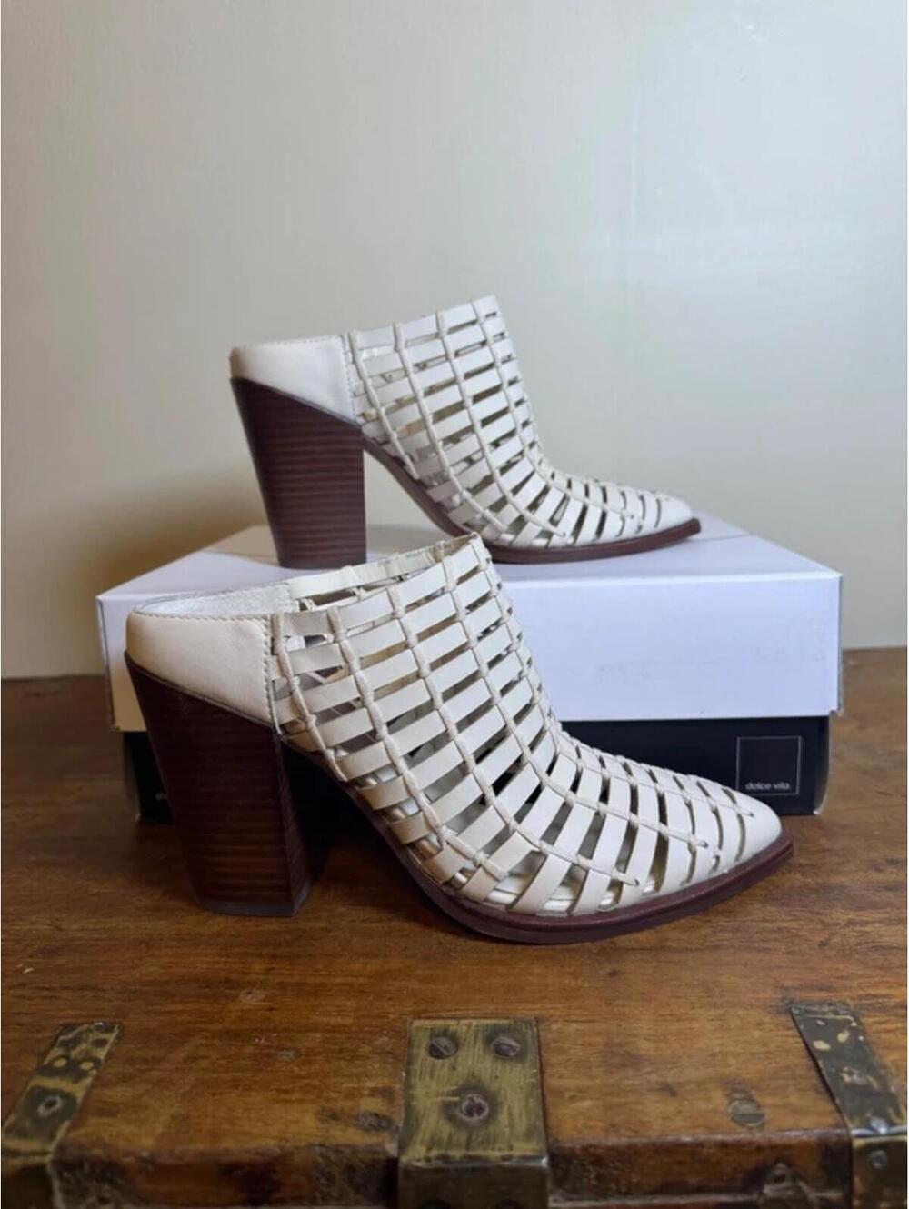 Dolce Vita Kacie Mules